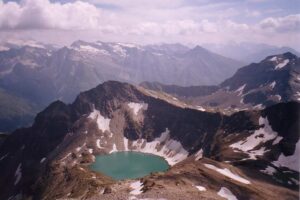 2001 15